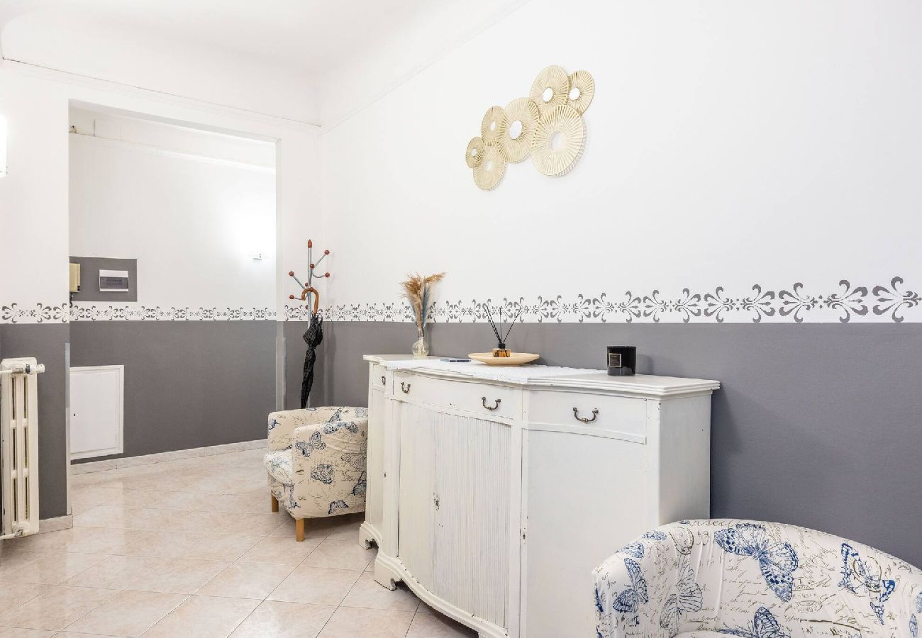 Appartamento a Firenze - San Marco, Firenze By Short Holidays