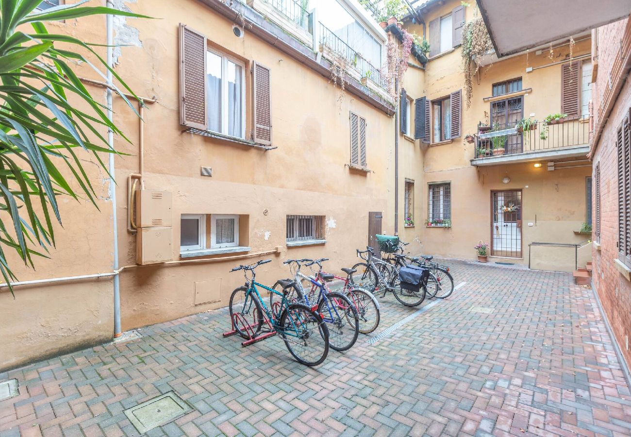 Appartamento a Bologna - Unione, Bologna By Short Holidays