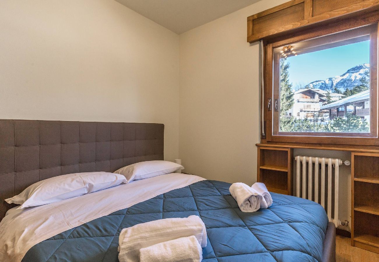 Appartamento a Cortina d´Ampezzo - Cantore, Cortina By Short Holidays