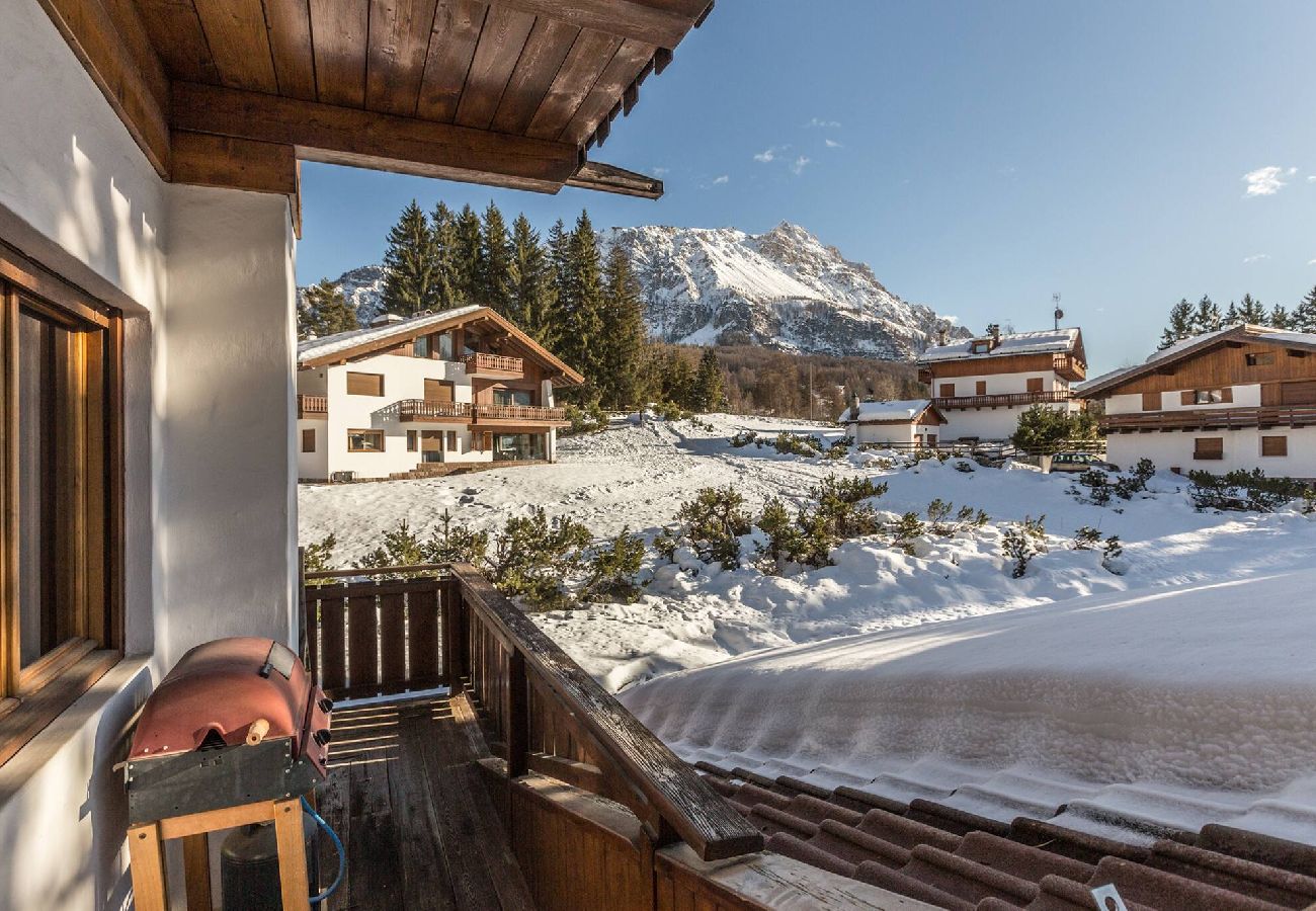 Appartamento a Cortina d´Ampezzo - Cantore, Cortina By Short Holidays