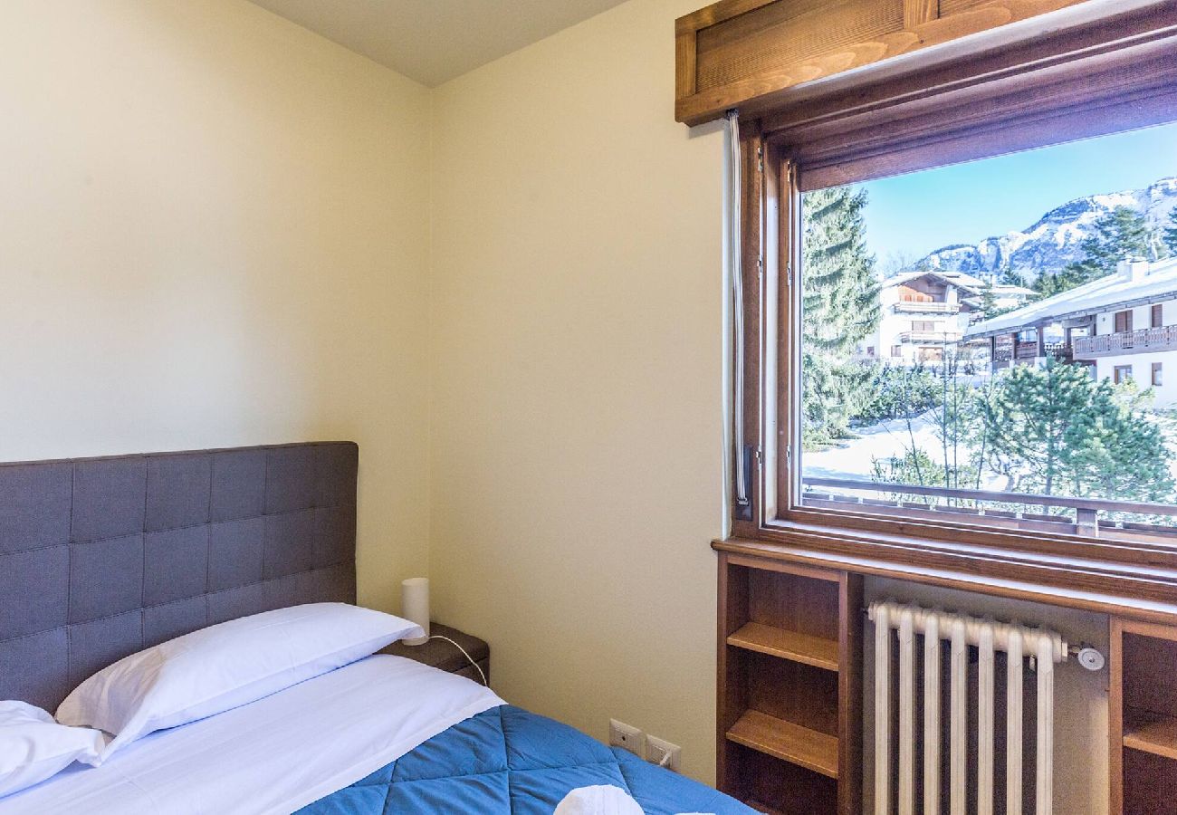 Appartamento a Cortina d´Ampezzo - Cantore, Cortina By Short Holidays