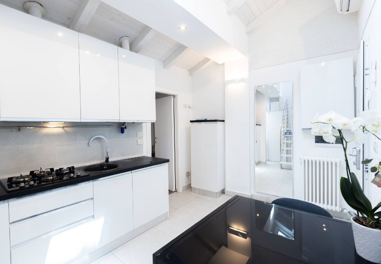 Appartamento a Bologna - Asinelli, Bologna By Short Holidays