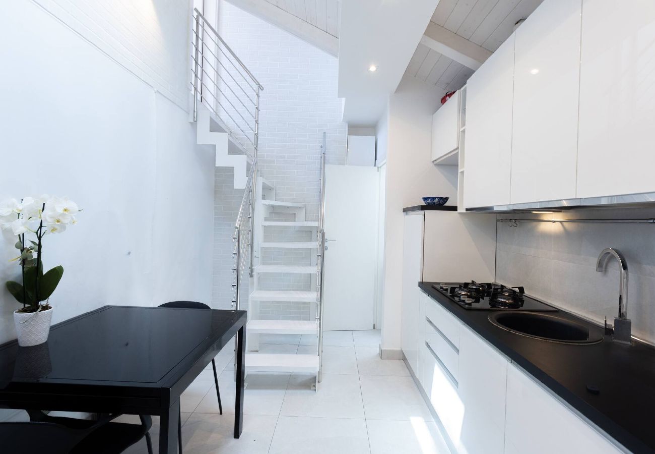 Appartamento a Bologna - Asinelli, Bologna By Short Holidays