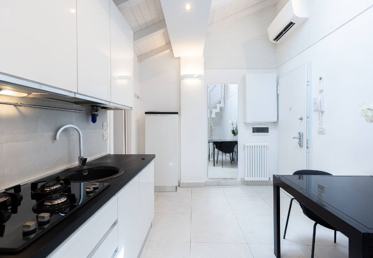 Appartamento a Bologna - Asinelli, Bologna By Short Holidays