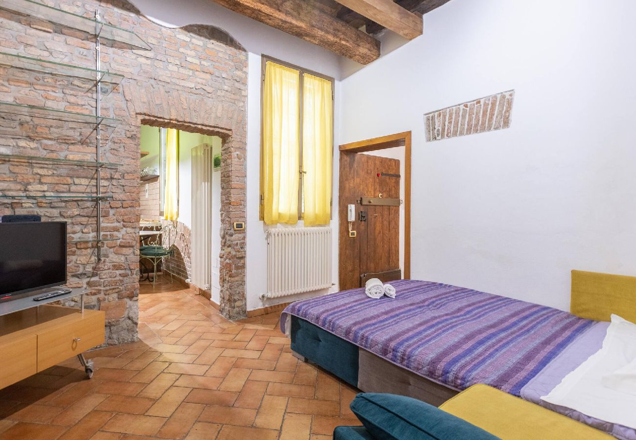 Appartamento a Bologna - De´Gombruti, Bologna