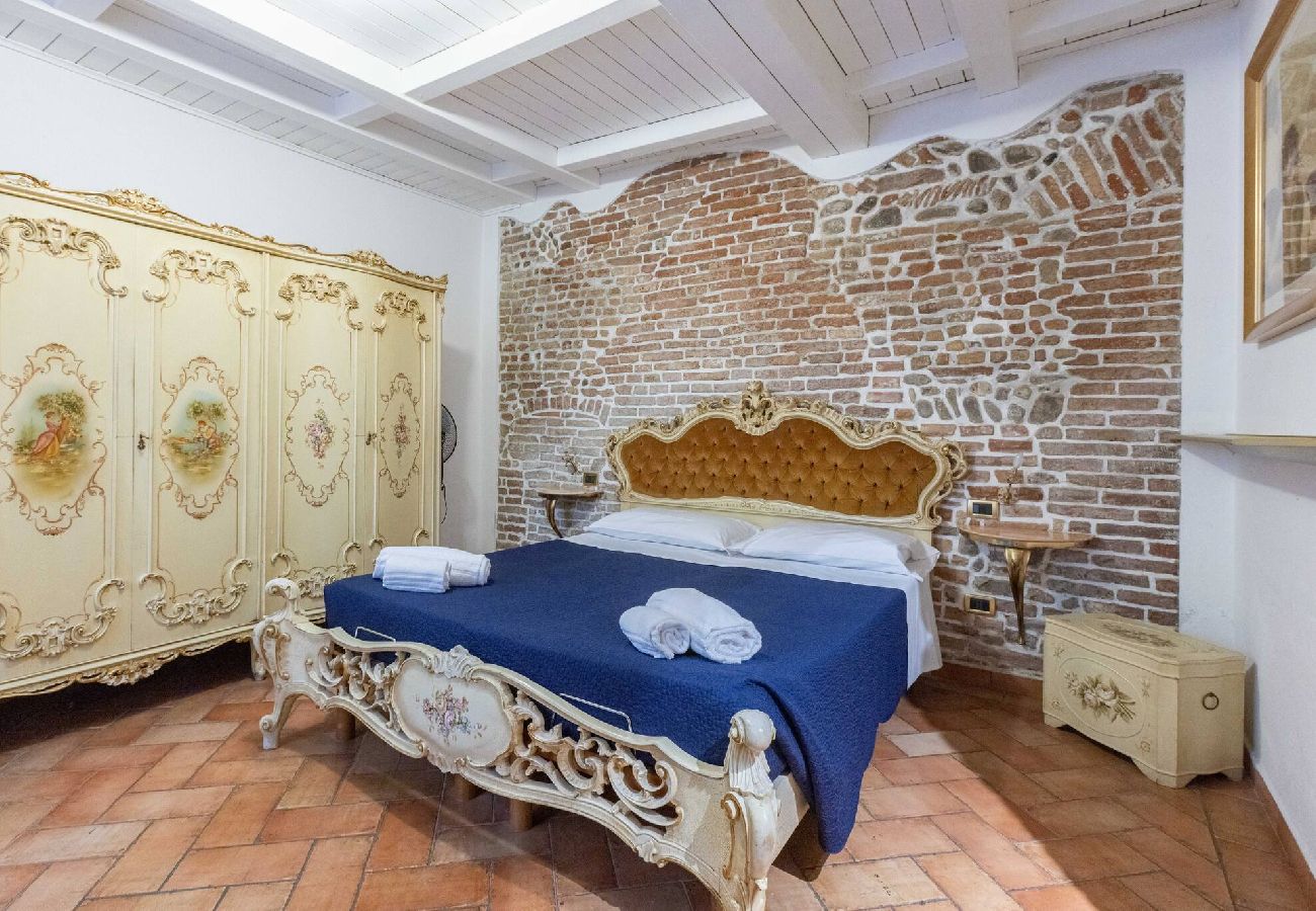 Appartamento a Bologna - De´Gombruti, Bologna