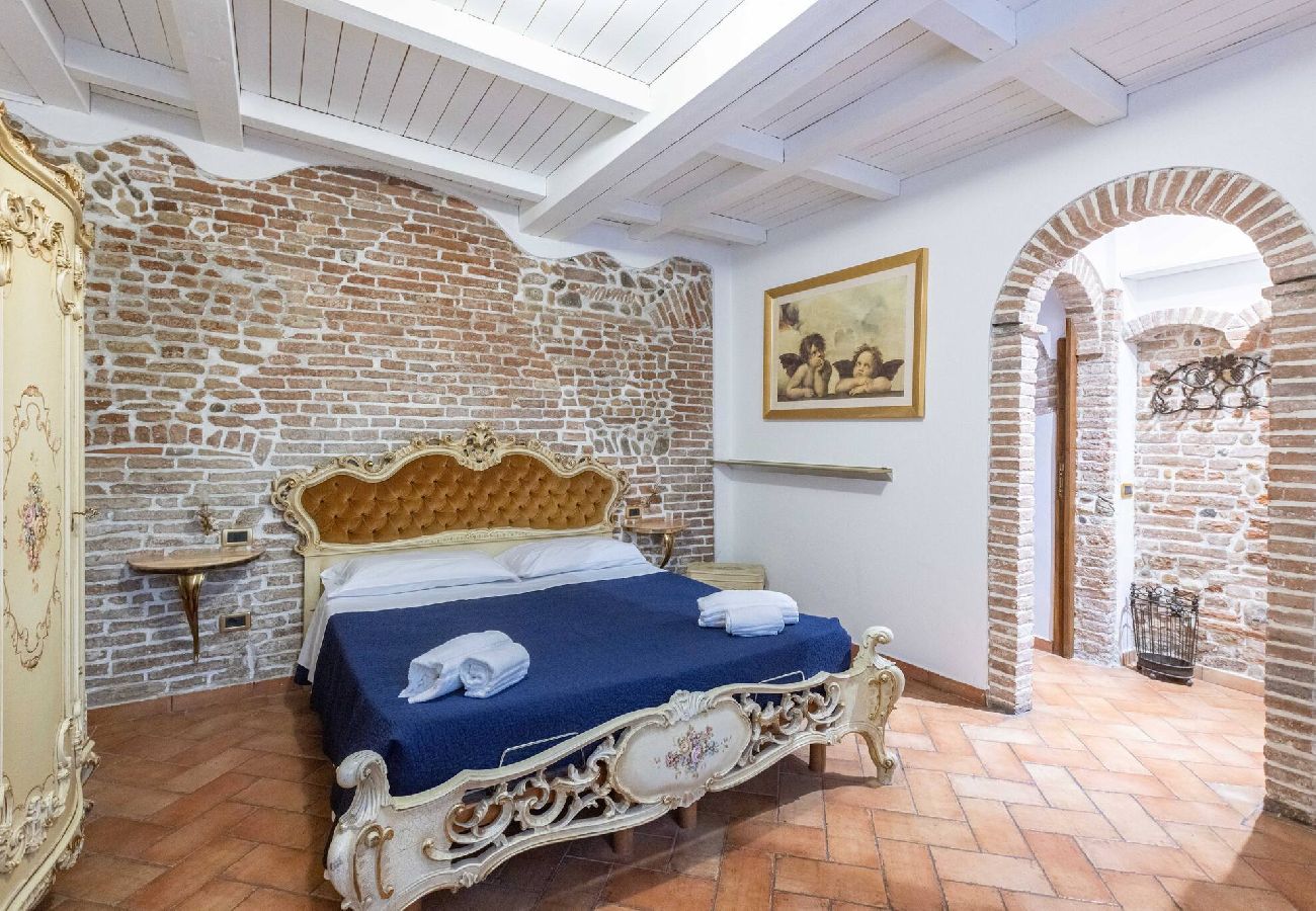 Appartamento a Bologna - De´Gombruti, Bologna