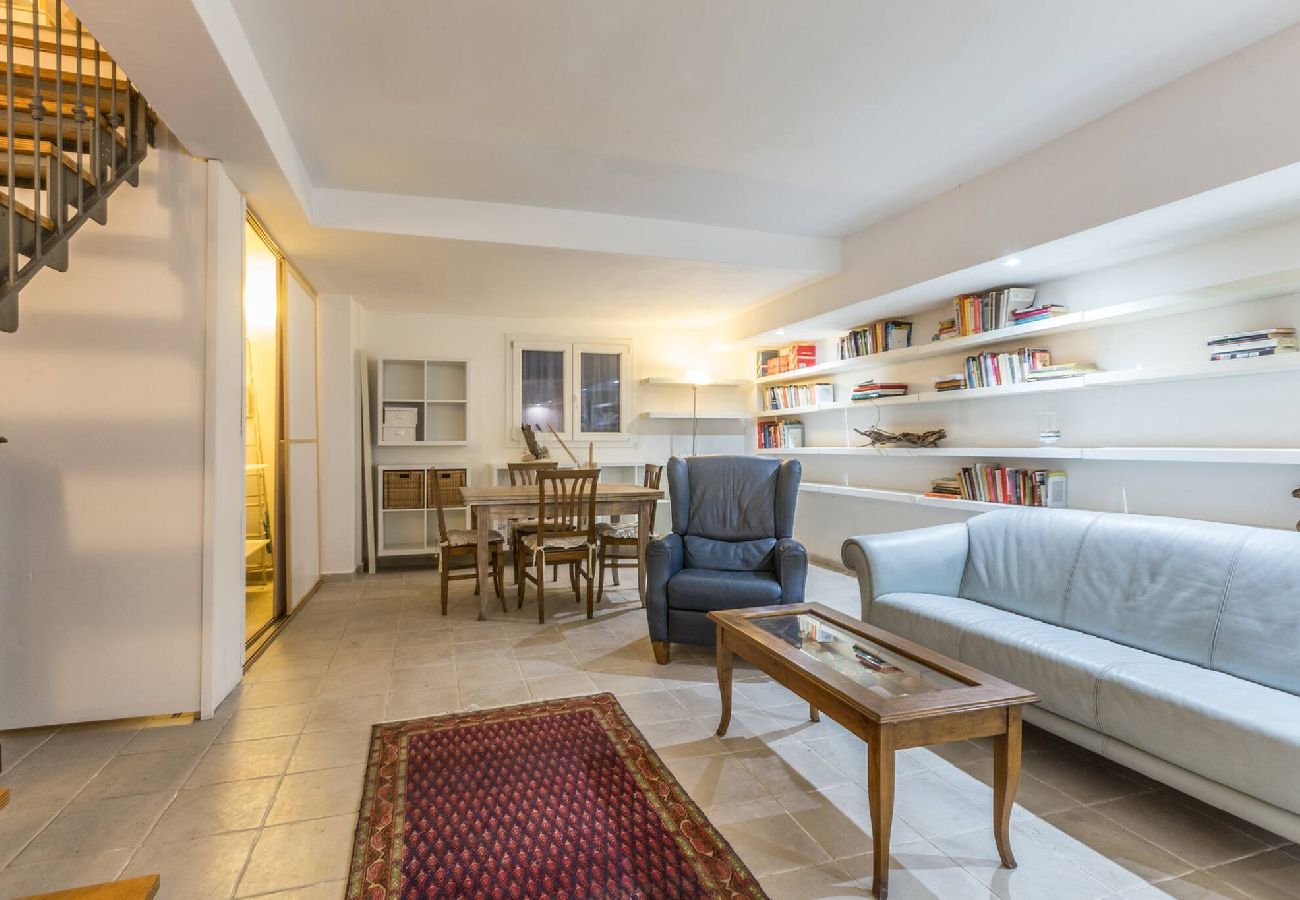 Appartamento a Bologna - All´Ombra della Luna, Bologna By Short Holidays