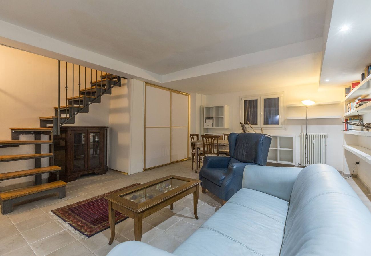 Appartamento a Bologna - All´Ombra della Luna, Bologna By Short Holidays