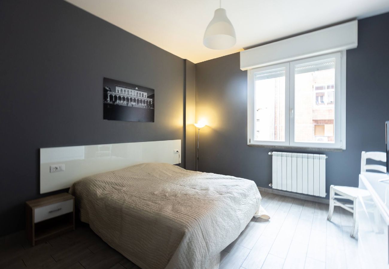 Appartamento a Bologna - Mascarella, Bologna By Short Holidays