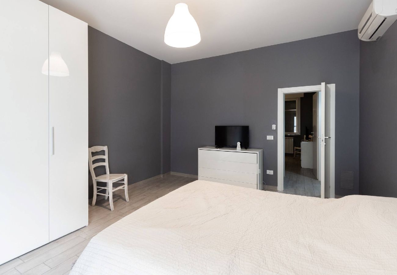Appartamento a Bologna - Mascarella, Bologna By Short Holidays