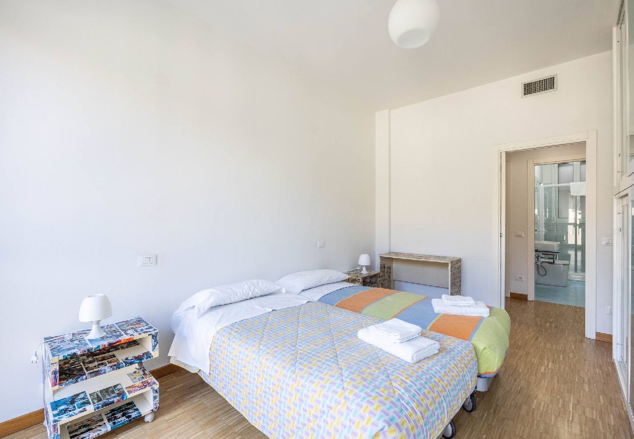Appartamento a Bologna - Lame Pro, Bologna by Short Holidays
