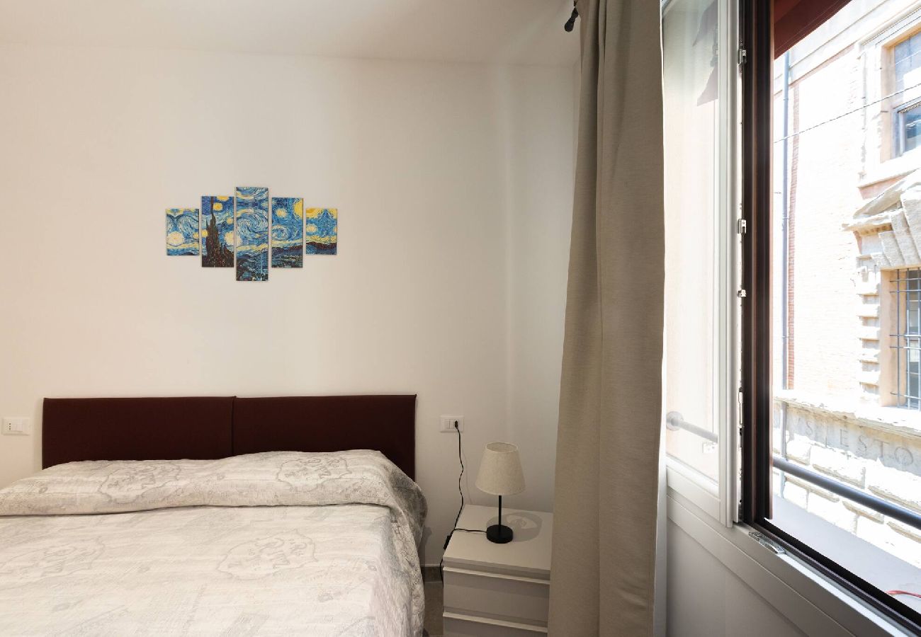 Appartamento a Bologna - Goito 4, Bologna By Short Holidays