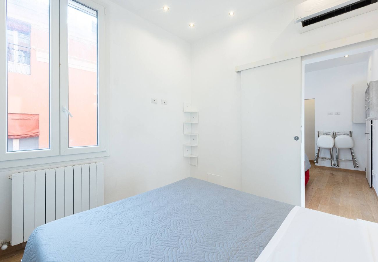 Appartamento a Bologna - Garisenda, Bologna By Short Holidays