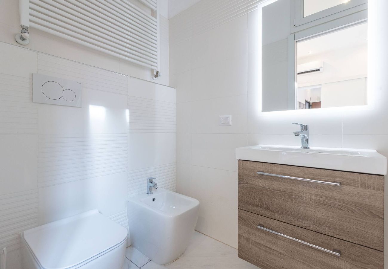 Appartamento a Bologna - Garisenda, Bologna By Short Holidays