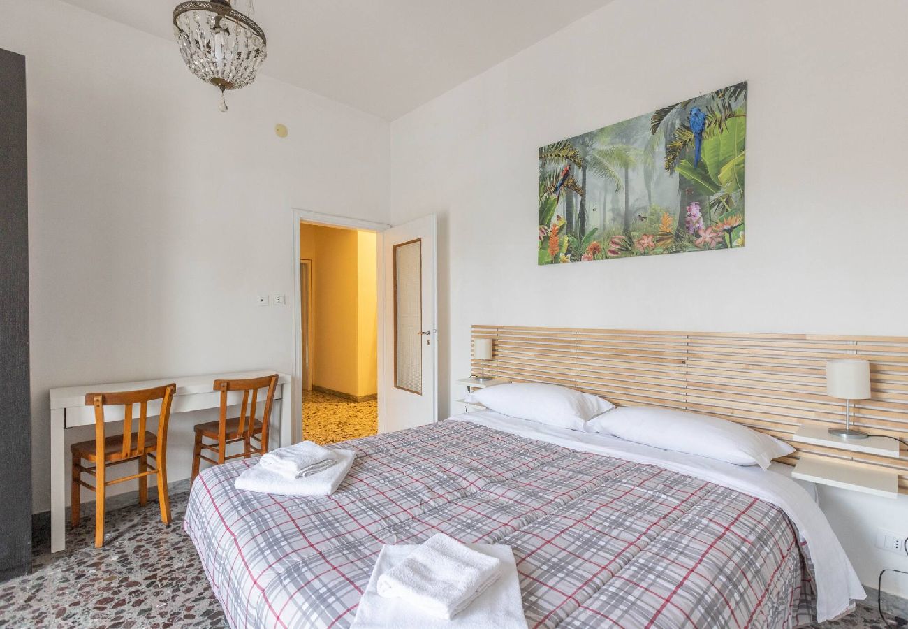 Appartamento a Bologna - Stalingrado, Bologna by Short Holidays