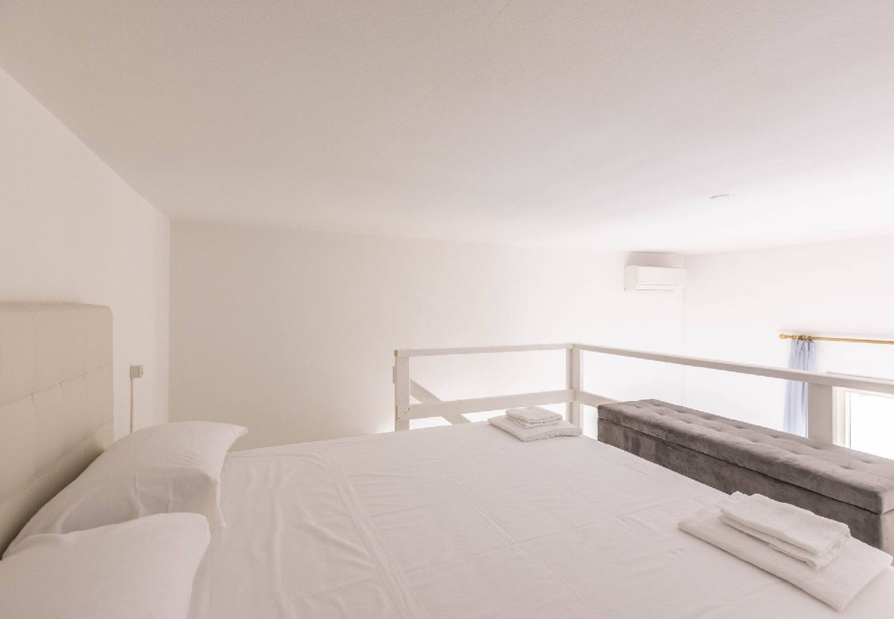 Appartamento a Bologna - Ubaldini, Bologna By Short Holidays