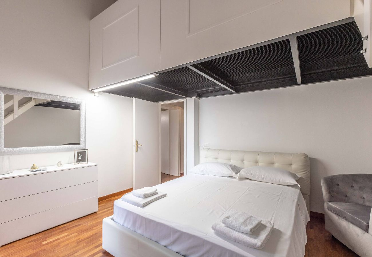 Appartamento a Bologna - Ubaldini, Bologna By Short Holidays