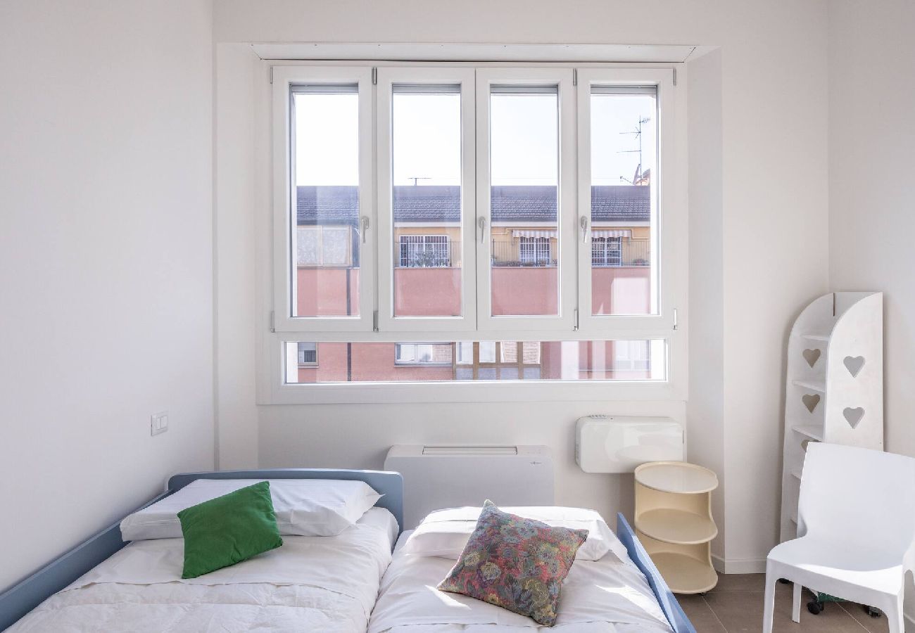 Appartamento a Bologna - Lame 15, Bologna by Short Holidays