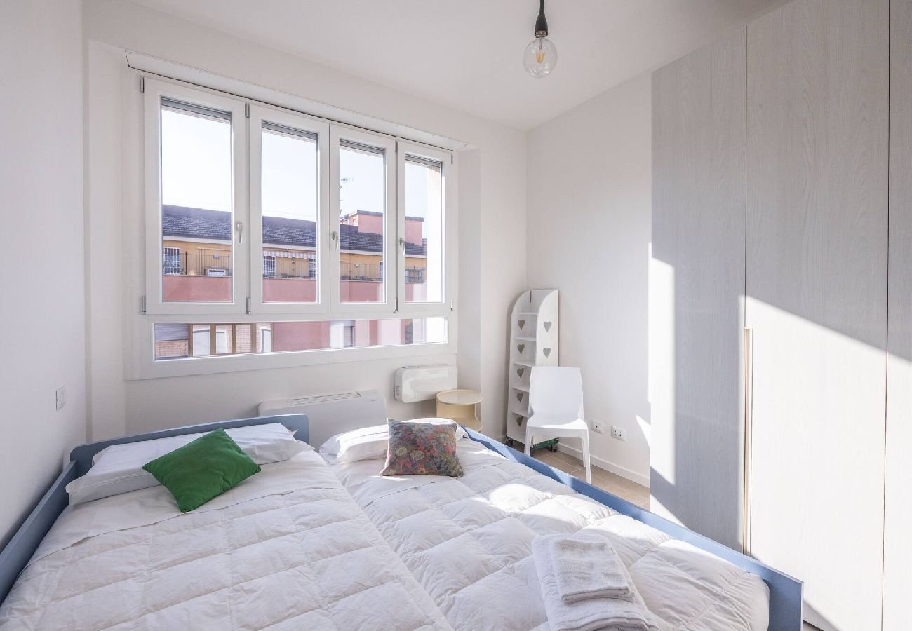 Appartamento a Bologna - Lame 15, Bologna by Short Holidays