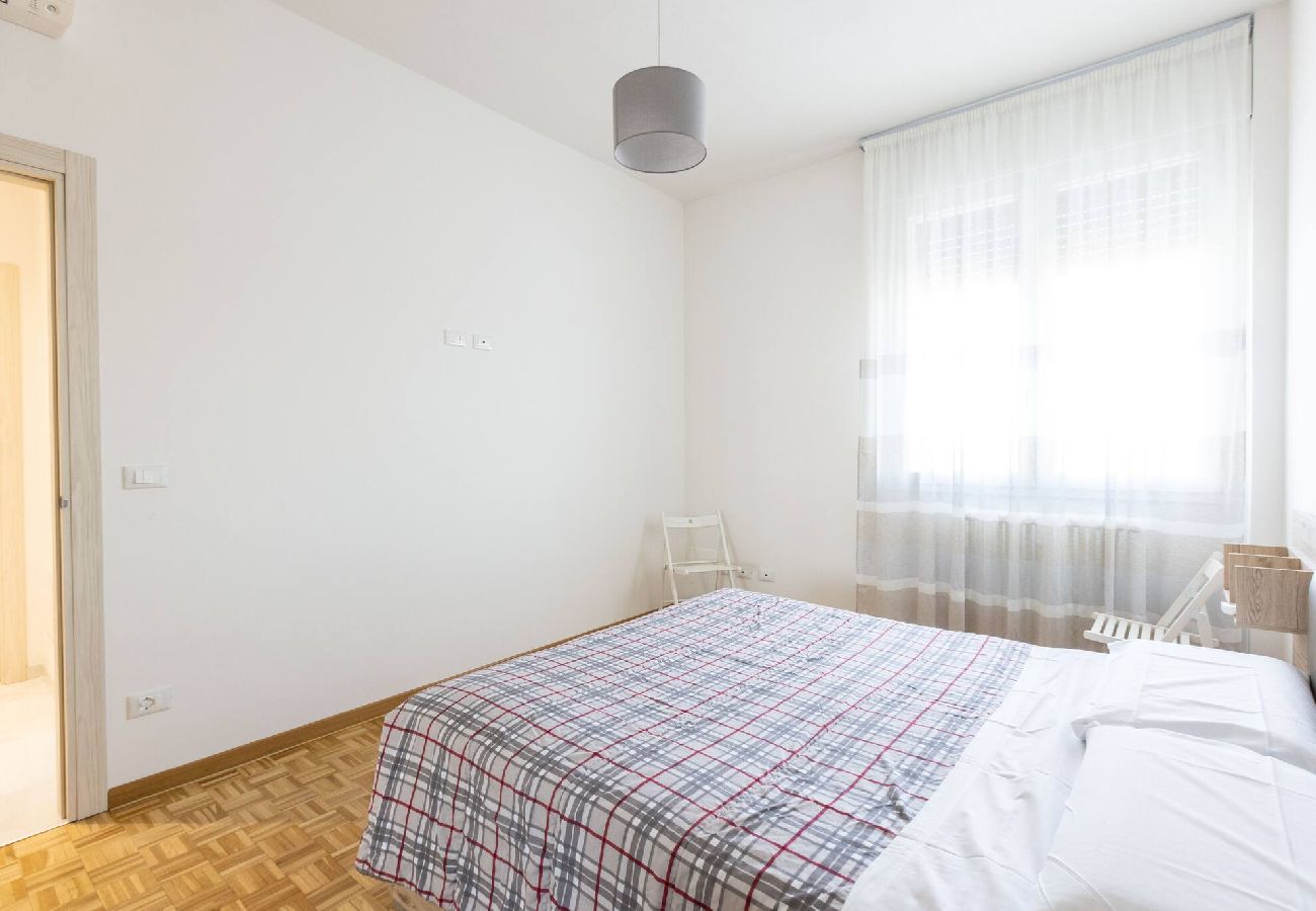 Appartamento a Bologna - Navile, Bologna by Short Holidays