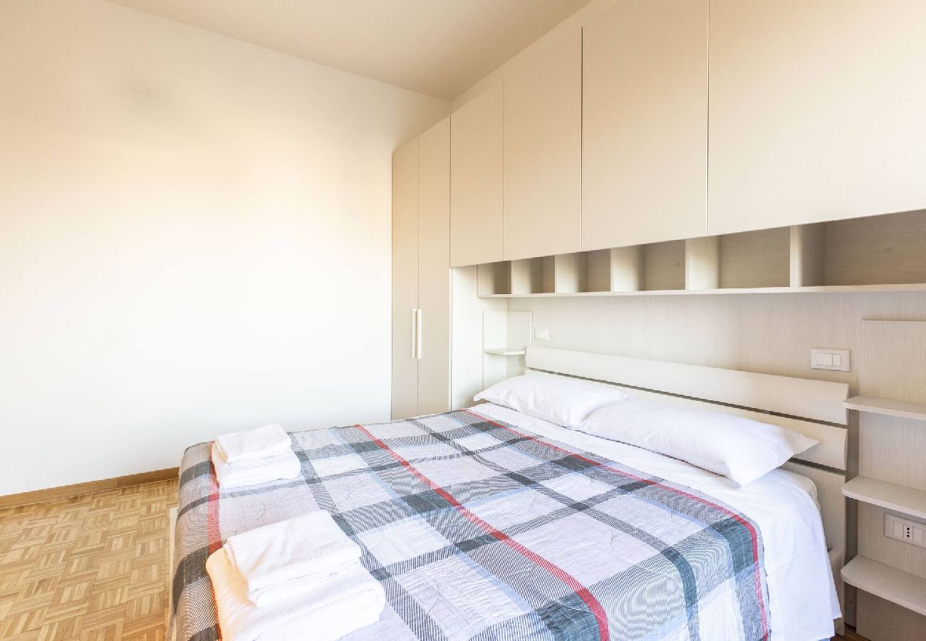 Appartamento a Bologna - Navile, Bologna by Short Holidays