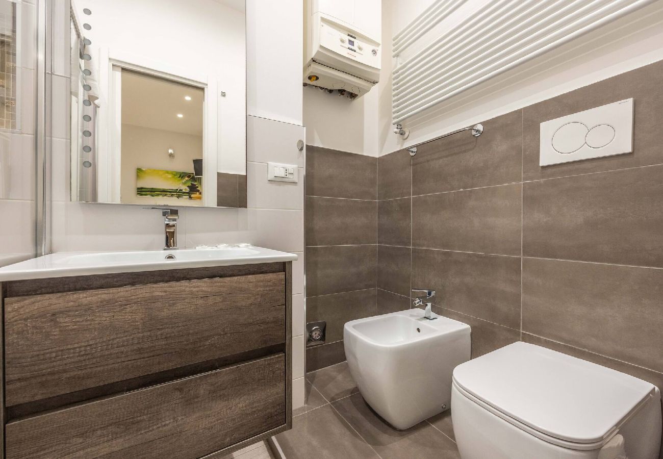 Appartamento a Bologna - De´Giudei, Bologna by Short Holidays