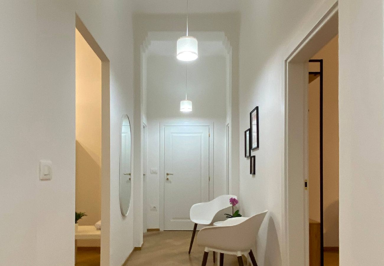 Appartamento a Bologna - Porta Nova, Bologna by Short Holidays
