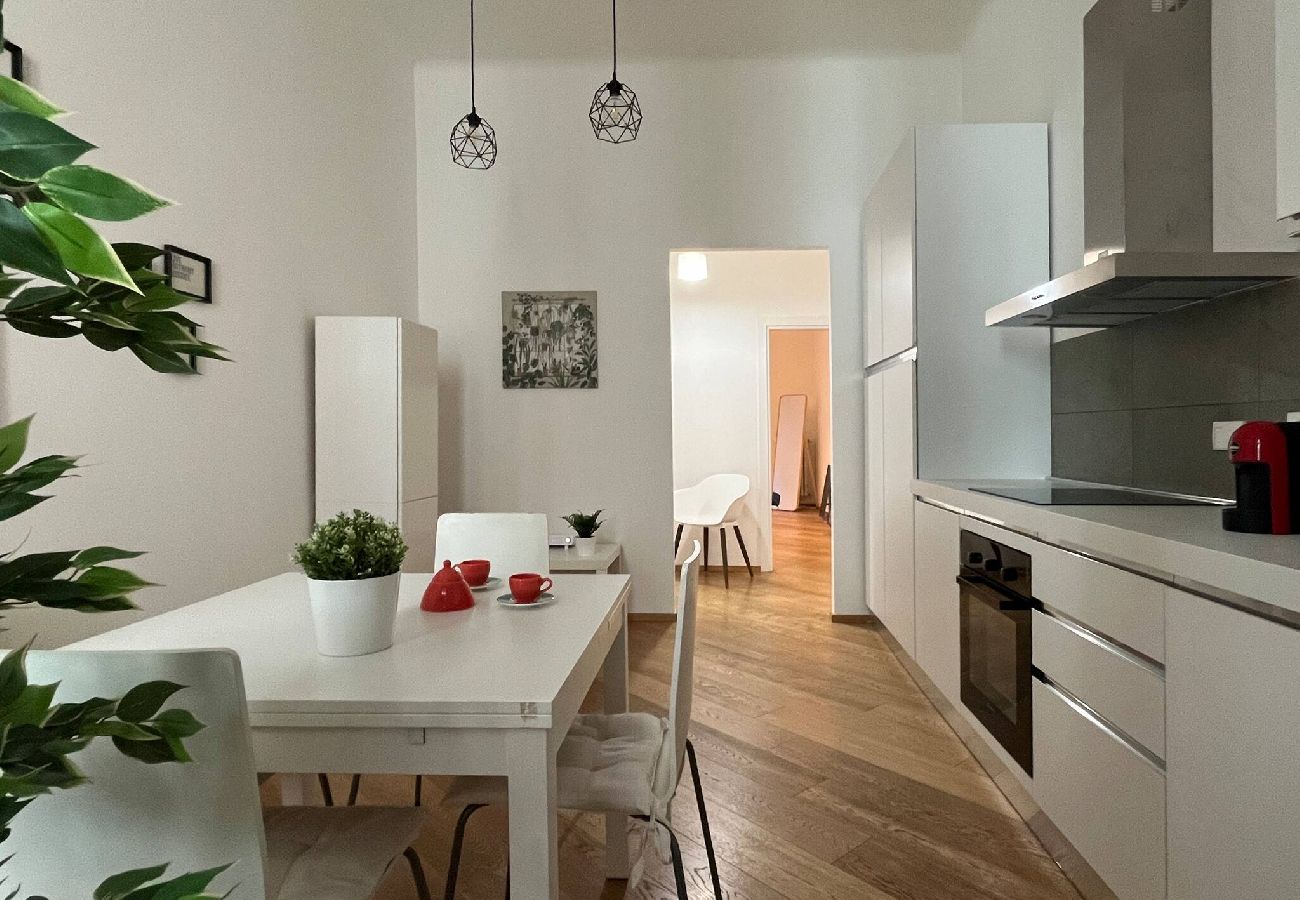 Appartamento a Bologna - Porta Nova, Bologna by Short Holidays