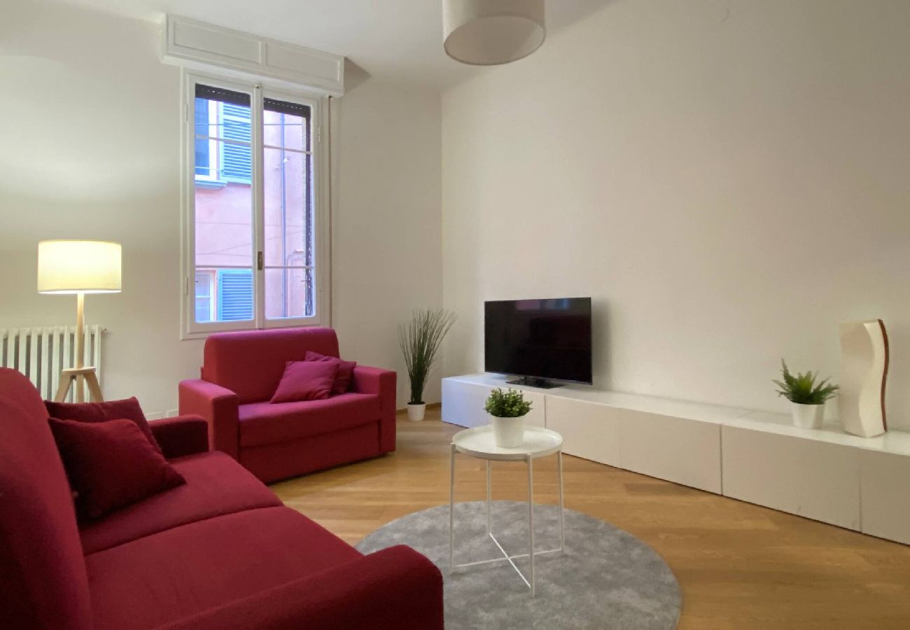 Appartamento a Bologna - Porta Nova, Bologna by Short Holidays