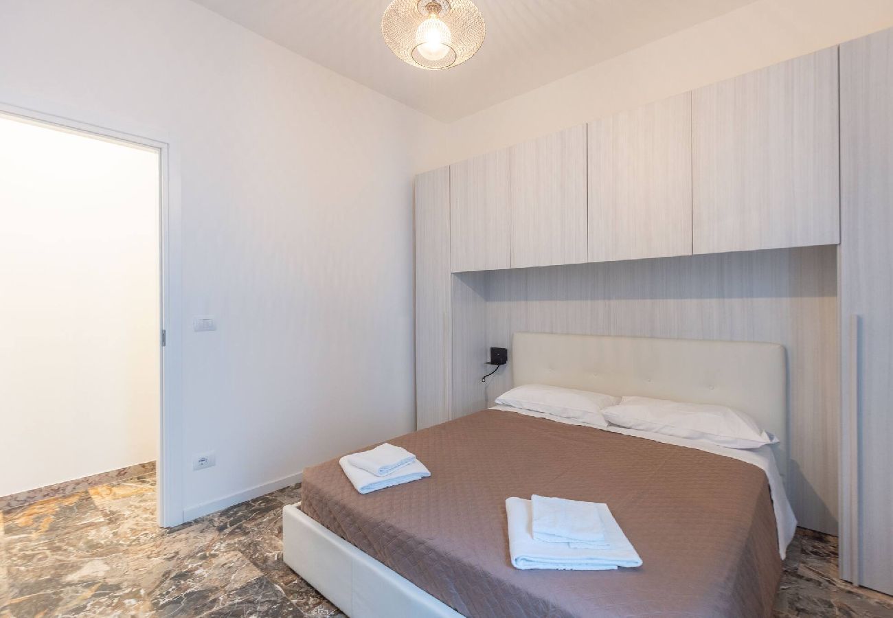Appartamento a Bologna - La Finestra Sul Centro, Bologna By Short Holidays