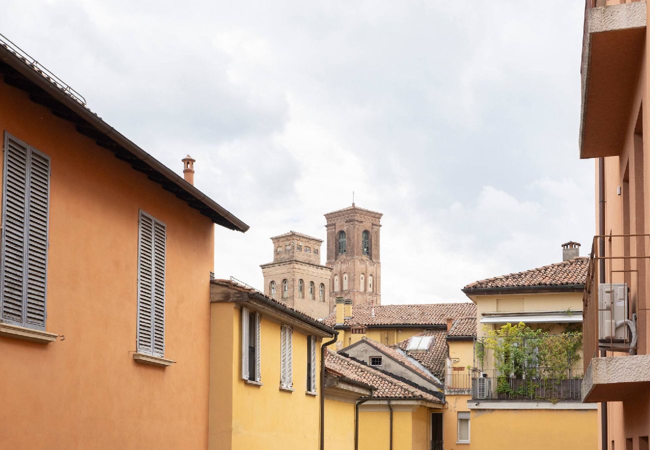 Appartamento a Bologna - Family & Friends, Bologna by Short Holidays