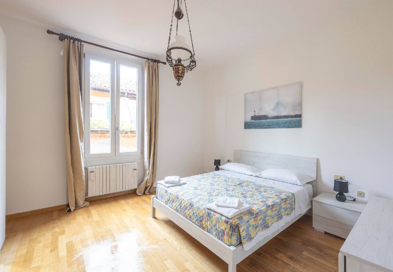 Appartamento a Bologna - Family & Friends, Bologna by Short Holidays