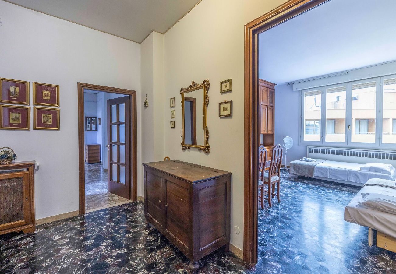 Appartamento a Bologna - Montebello, Bologna by Short Holidays
