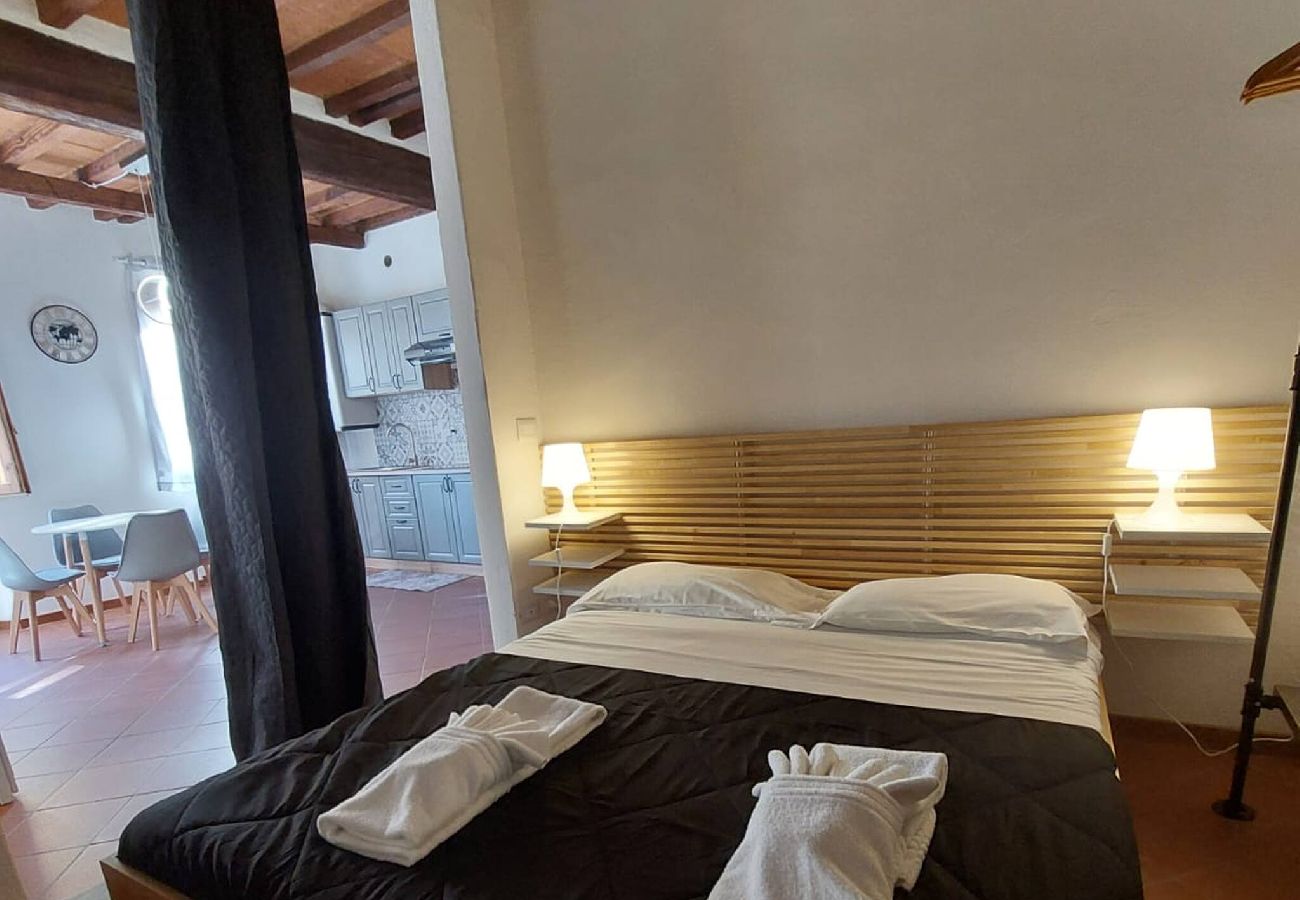 Appartamento a Firenze - Old Bridge, Firenze by Short Holidays