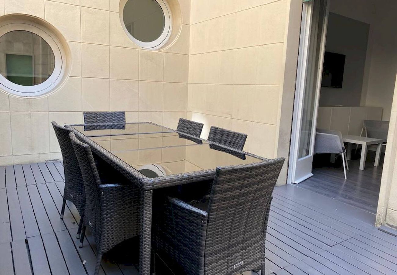 Appartamento a Bologna - Maison San Felice, Bologna by Short Holidays