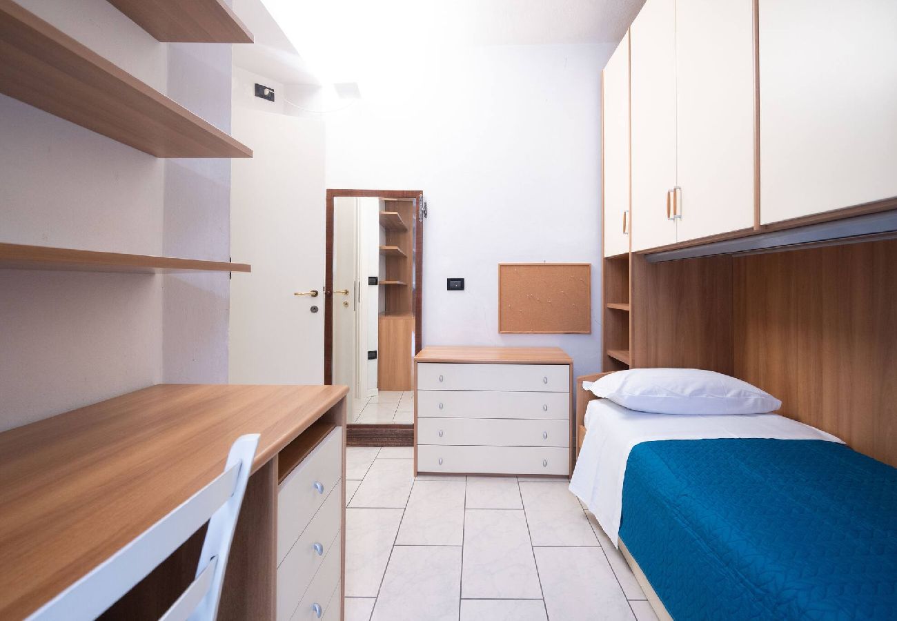 Appartamento a Bologna - Maison Marisa, Bologna by Short Holidays