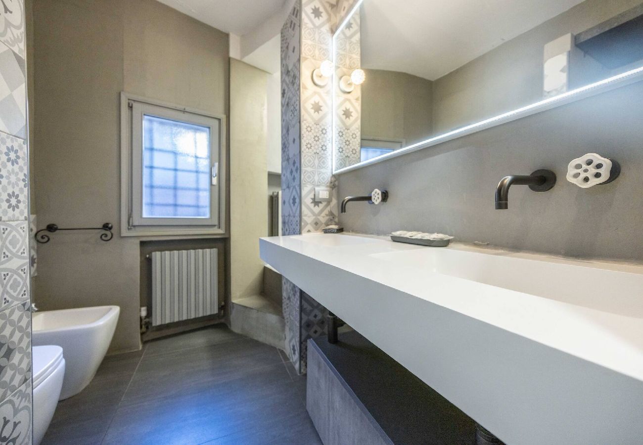 Appartamento a Bologna - Maison D´Azeglio, Bologna by Short Holidays