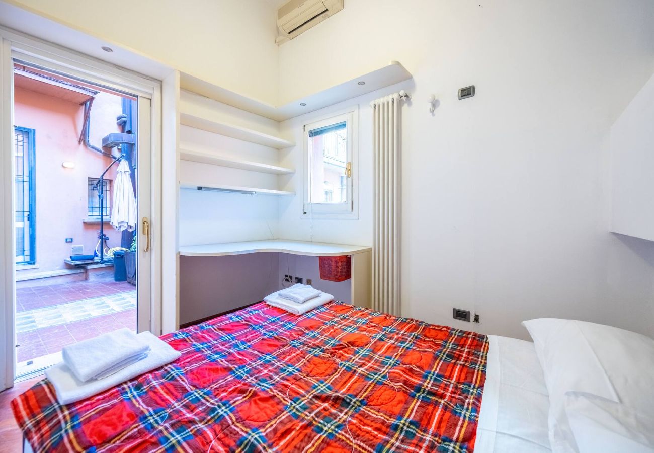 Appartamento a Bologna - Riva Reno, Bologna by Short Holidays