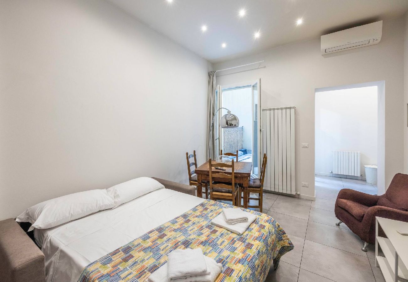 Appartamento a Bologna - Casa dei Fiori, Bologna by Short Holidays