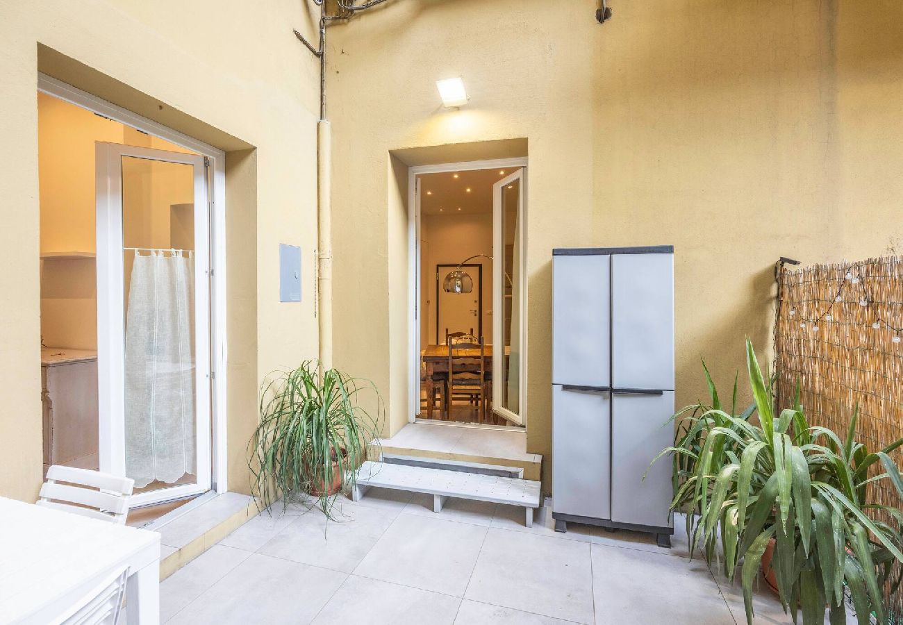 Appartamento a Bologna - Casa dei Fiori, Bologna by Short Holidays