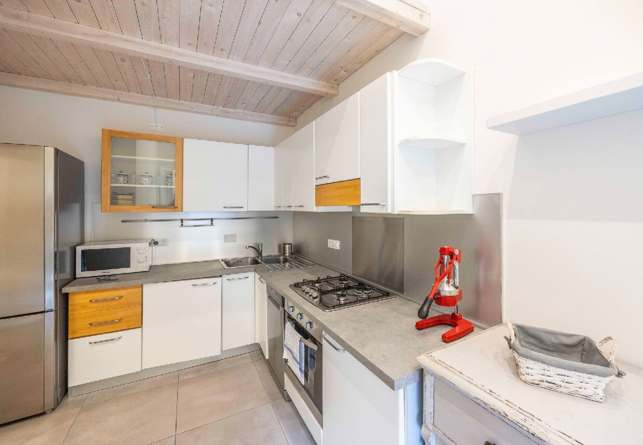 Appartamento a Bologna - Casa dei Fiori, Bologna by Short Holidays