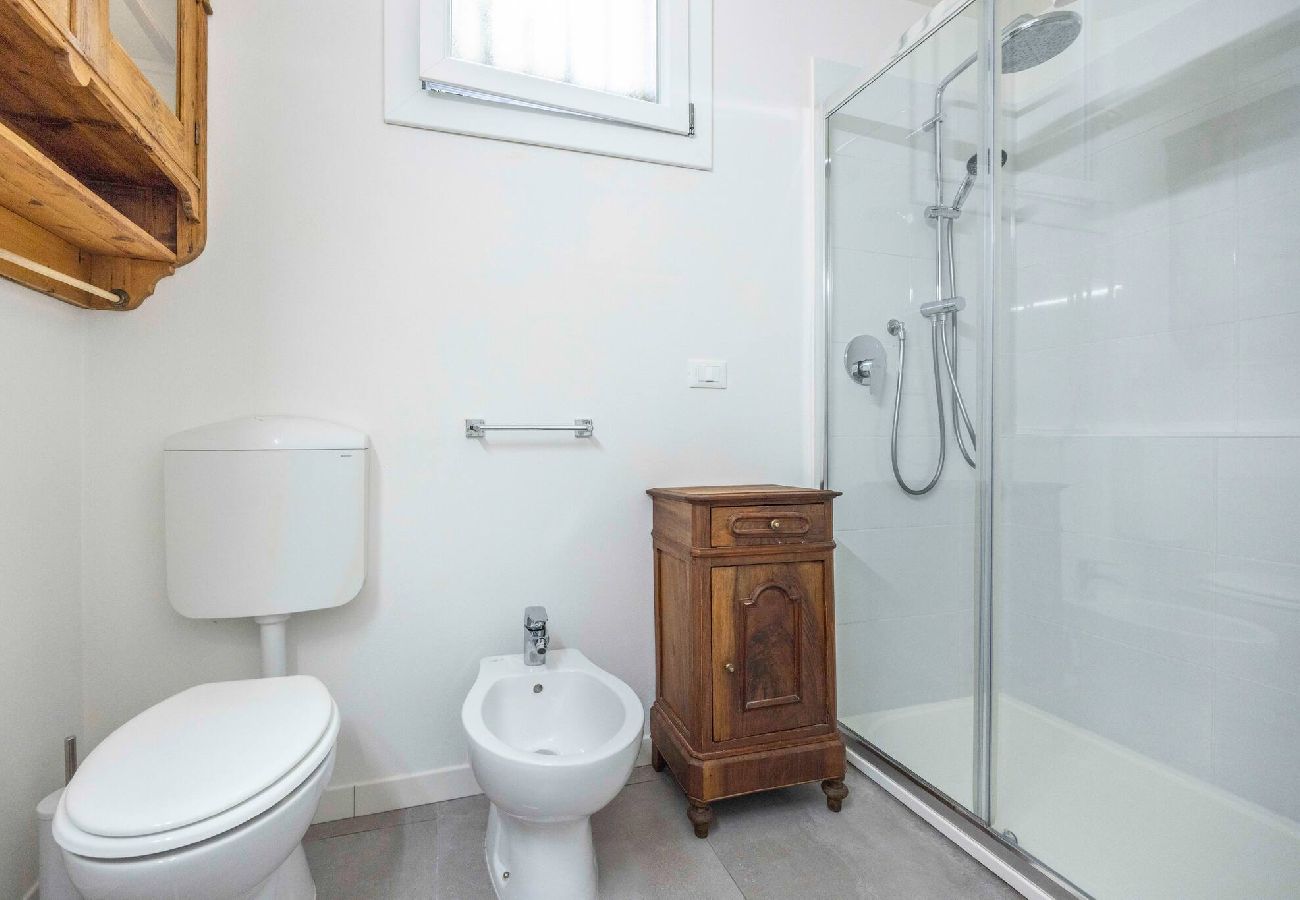 Appartamento a Bologna - Casa dei Fiori, Bologna by Short Holidays