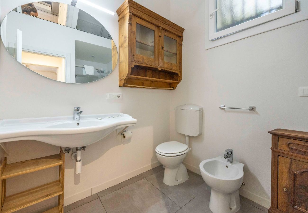 Appartamento a Bologna - Casa dei Fiori, Bologna by Short Holidays