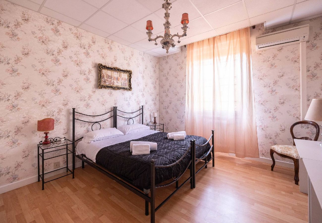 Appartamento a Bologna - Busacchi, Bologna by Short Holidays