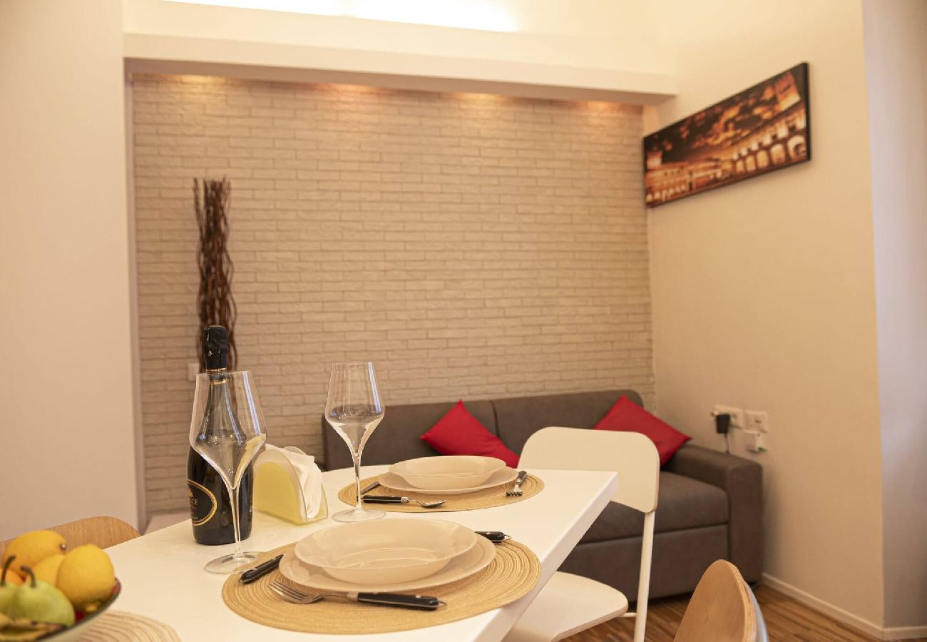 Appartamento a Bologna - Gramsci, Bologna by Short Holidays