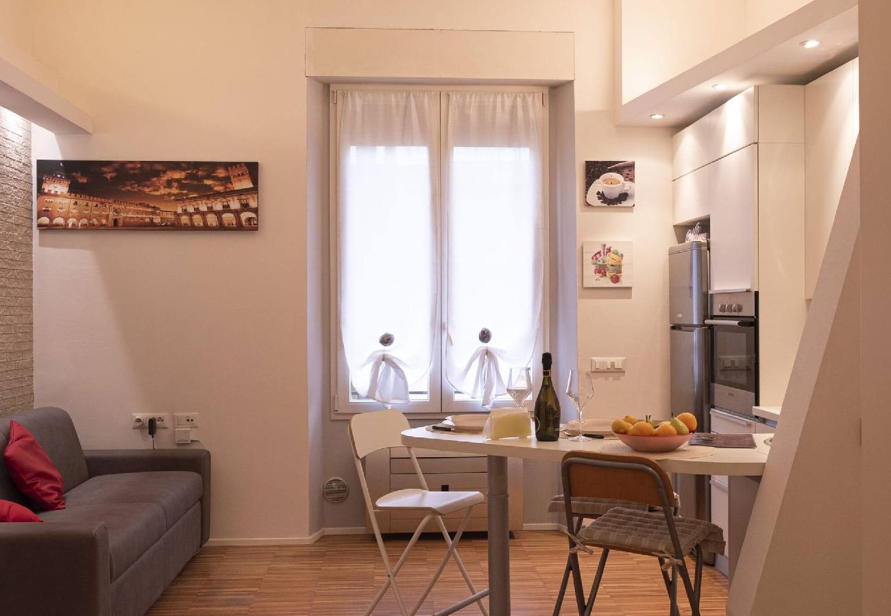 Appartamento a Bologna - Gramsci, Bologna by Short Holidays