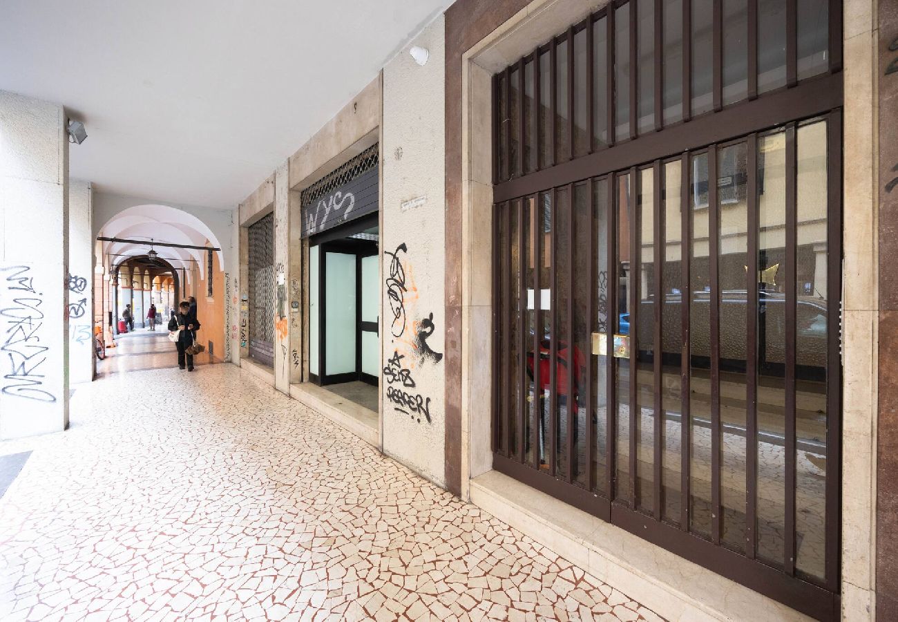 Appartamento a Bologna - Belle Arti, Bologna by Short Holidays