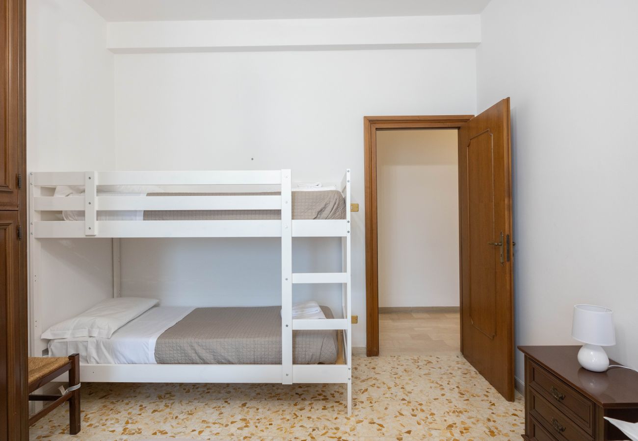 Appartamento a Bologna - Garavaglia, Bologna by Short Holidays