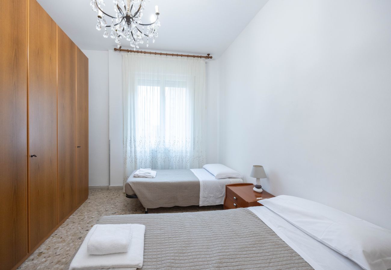 Appartamento a Bologna - Garavaglia, Bologna by Short Holidays